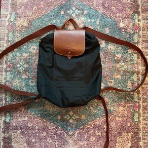 Black longchamp backpack